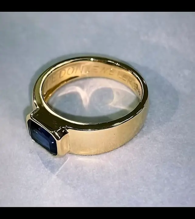 Royal Sapphire Signet Ring diamond jewelry